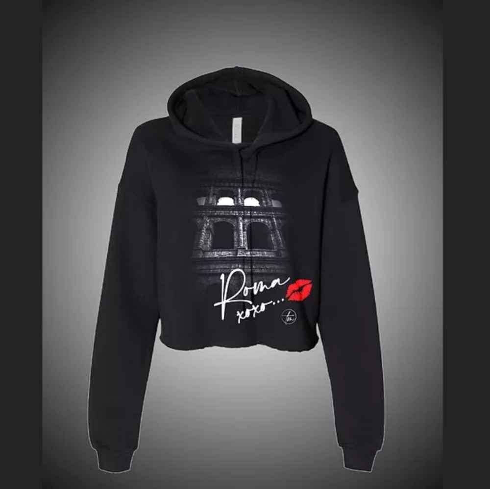 Roma 💋 Cropped sweatshirt! Lightweight, stylish
